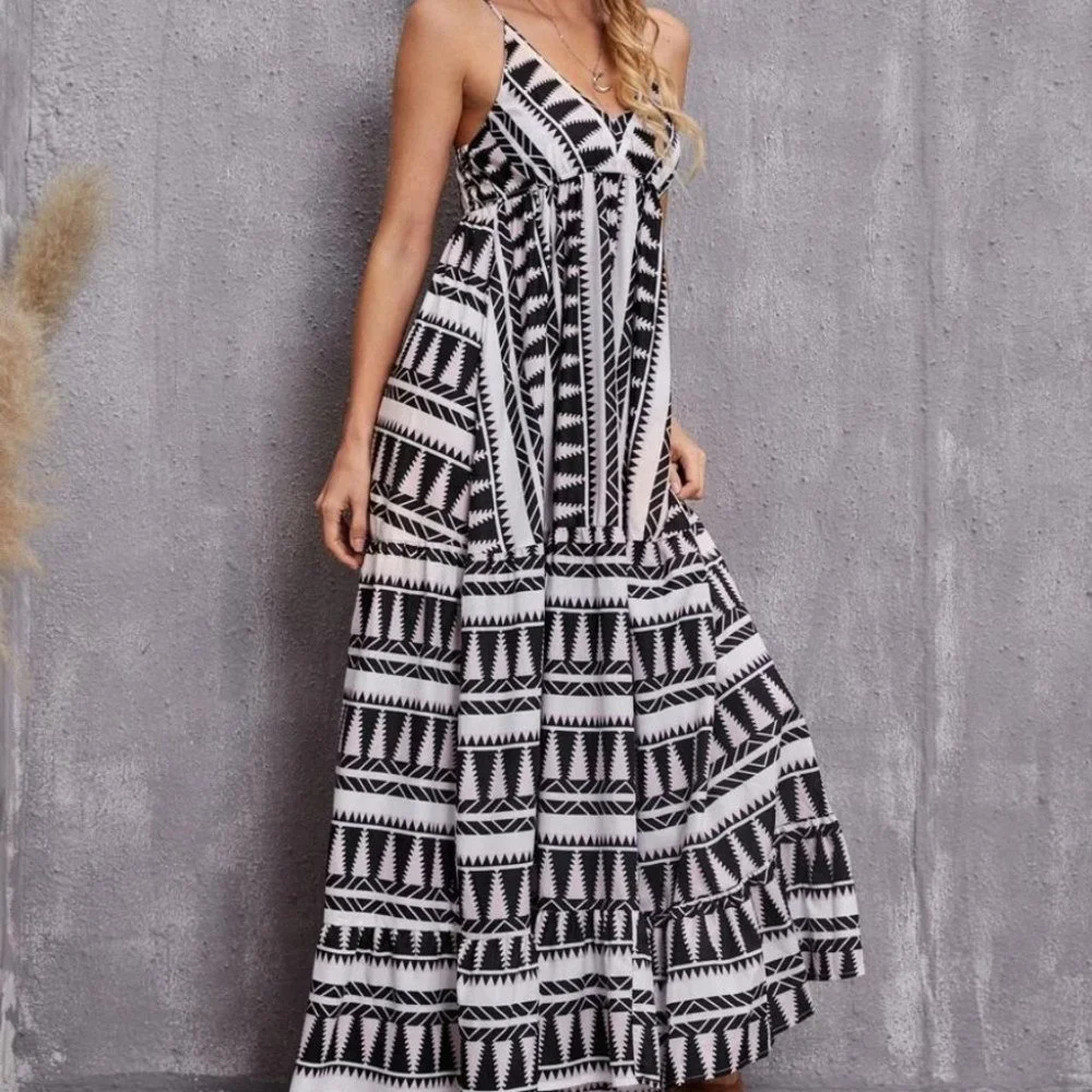 Ruffle Hem Cami maxi Dress - Picture 5 of 6